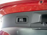MERCEDES-BENZ GLA 200 AMG NIGHT AHK DISTR KAMERA PANO SPUR PDC