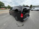 MERCEDES-BENZ EQV 300 DISTRONIC 360° KLIMAAUTOMATIK 7SITZE NAVI