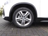 BMW X1 sDrive18i Advantage Navi PDC DAB Sitzheizung