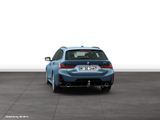 BMW 330i xDrive Touring