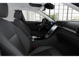 MERCEDES-BENZ C 200 T d // AVANTGARDE AHK KAMERA SPUR PDC SHZ