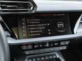 AUDI A3 Sportback 35 2.0 TDI S line // DISTR KAMERA