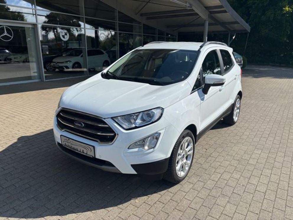FORD Titanium 1:0 EcoBoost SHZ/LED/BLIS/TEMP/ISOFIX