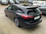 FORD Focus Turnier Titanium PDCv+h Navi Klimaautom