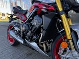 TRIUMPH Street Triple 765 RX Sondermodell Stummellenker