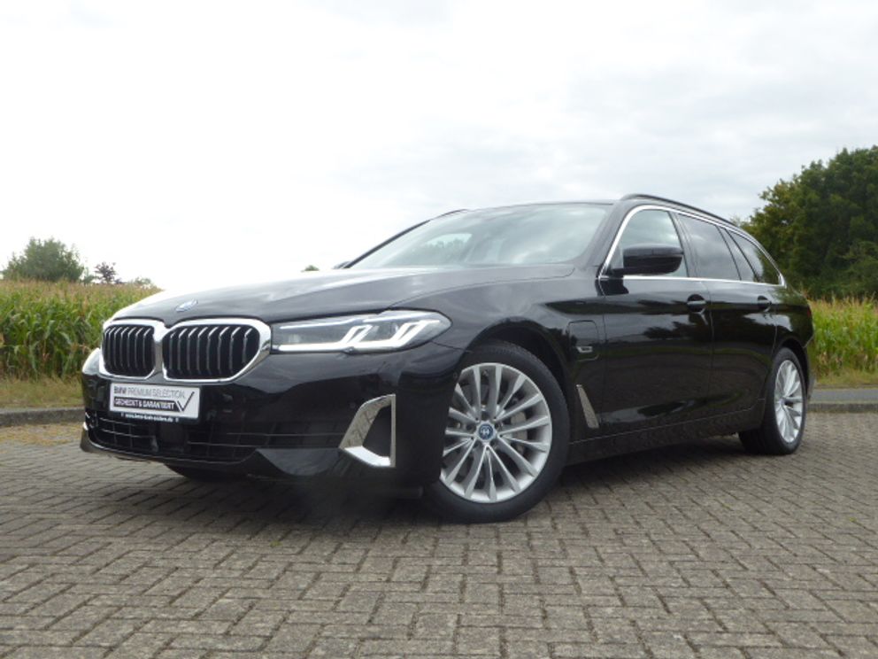 BMW 530 e Touring Luxury Line Laser Leder AHK Head Up