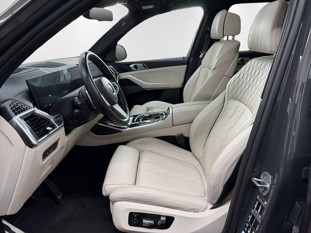 BMW X7 M60 i xDrive M Sport Pano+H&K+AppleCarPlay