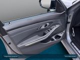 BMW 320d xDrive M Sport Head-Up+AHK+Navi+ACC+SHZ+LED