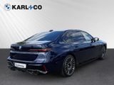 BMW M760 e xDrive Skylounge Massage vo+hi TV B&W