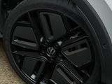 VW T-Roc R-Line 1.5 l eTSI OPF 110 kW (150 PS) 7-Gang-Doppelkupplungsgetriebe DSG