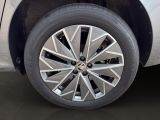 SKODA Kamiq Tour Klima Rückfahrkamera Kurvenlicht
