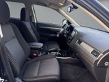 MITSUBISHI Outlander Plus 4WD 5-Sitzer++SHZ++KLIMA++