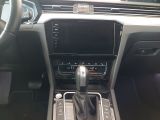 VW Passat Variant Elegance 2.0 TSI NAVI+AHK+SITZHZ