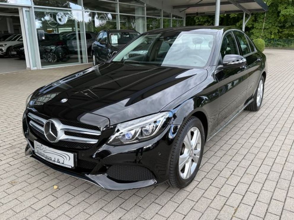 MERCEDES-BENZ C 200 Avantgarde el.Sitze/Kamera/LED/Navi/BLIS