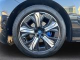 BMW iX 40 xDrive Sport Laser ACC AHK Pano Massage
