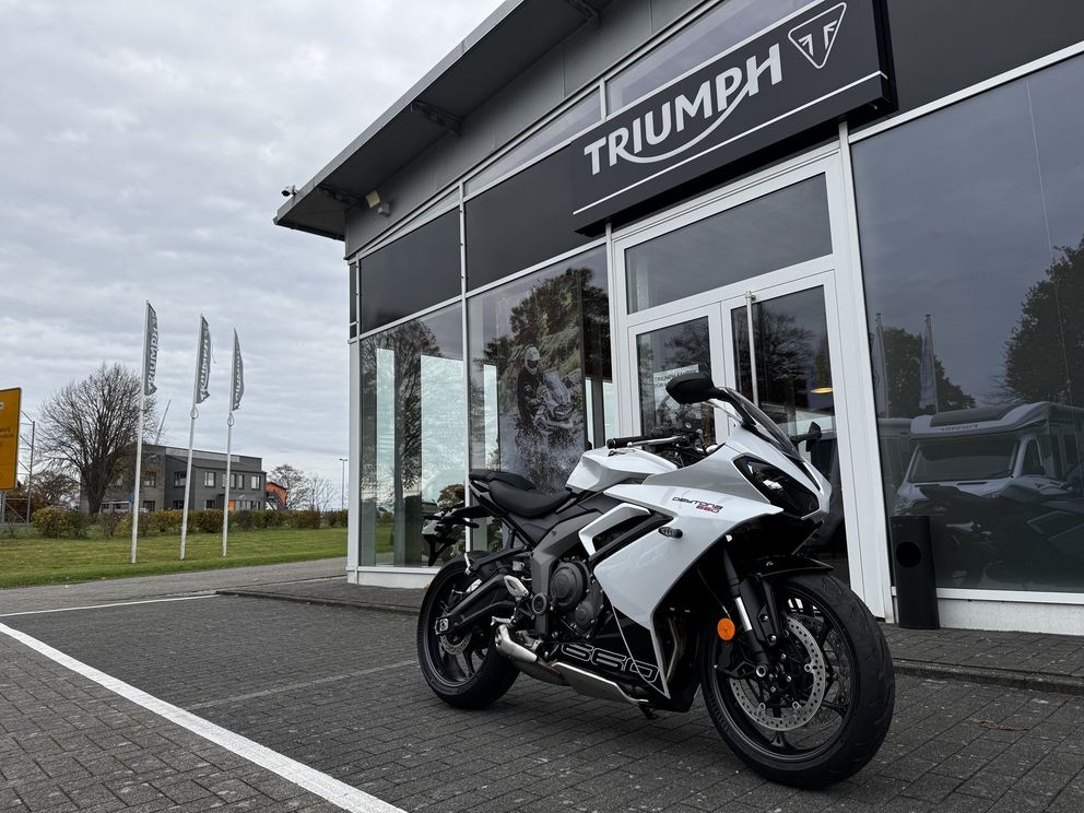 TRIUMPH Daytona 660 Kundenvorteil -660? +A2-möglich