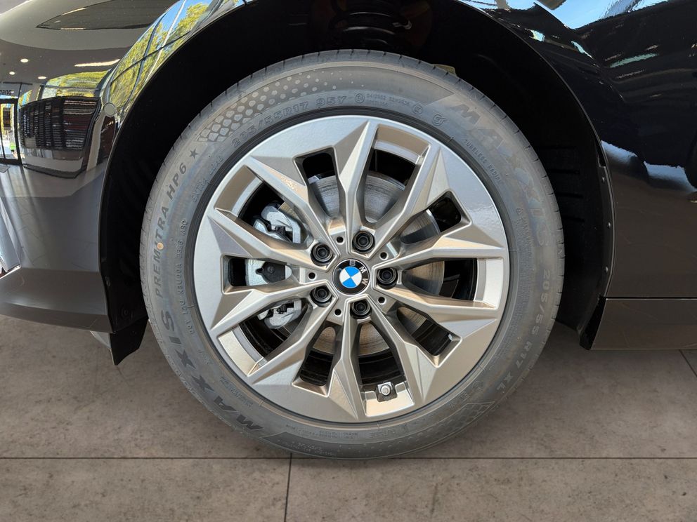 BMW 216 i Gran Coupe SHZ+Navi+Shadow-Line+LED+RFK