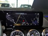 MERCEDES-BENZ GLA 220 d AMG MEMO 360 AHK DISTR KAMERA PANO PDC