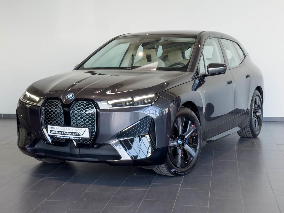 BMW iX xDrive40 H&K+SHZ+AHK+360 Kamera+Temp DW 0,25%