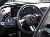 MERCEDES-BENZ E 300 de 4MATIC T-Modell mit EQ Hybrid Technologie