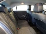 MERCEDES-BENZ A 180 // PROGRESSIVE KAMERA SPUR PDC SHZ