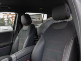 MERCEDES-BENZ EQB 300 4M // AMG DISTR SPUR STANDH KAMERA SHZ