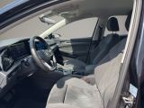 VW Golf VIII Style 2.0 TSI DSG Klima Navi
