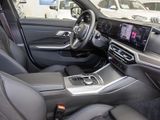 BMW 330 dxDriveMSport+Navi+HUD+RFK+eSitze+NP81.760,-
