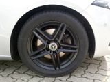 MERCEDES-BENZ A 180 d KAMERA PANO SPUR PDC SHD SHZ