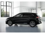 MERCEDES-BENZ GLA 200 d // AMG SPUR AHK KAMERA PDC SHZ MULTI