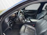 BMW 520 d xDrive Limousine M Sport ACC HUD H&K Laser