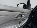 BMW 320 iA M-Sport LC Prof ACC AHK Pano. AD LED