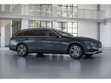 MERCEDES-BENZ E 220 T d //  AVANTGARDE WIDE AHK KAMERA SPUR