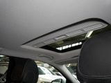 MERCEDES-BENZ E 200 T AVANTGARDE KAMERA PANO SPUR PDC SHD SHZ