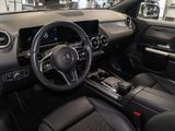 MERCEDES-BENZ GLA 180 d // PROGRESSIVE AHK KAMERA SPUR PDC SHZ