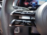MERCEDES-BENZ GLB 220 d 4M // AMG PREMIUM SPUR DISTR 360 PDC