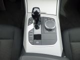 BMW 318 i Limousine Advantage LED Sitzheizung PDC DAB