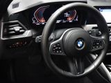 BMW 320i Advantage