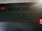 MERCEDES-BENZ E 300 T de // BURM AMG PREMIUM SPUR STANDH AHK
