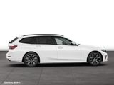 BMW 320i Touring