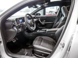 MERCEDES-BENZ A 200 d AMG NIGHT SPUR PANO AHK KAMERA STANDH