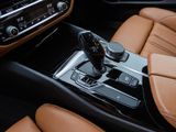 BMW 520 dSportline+Navi+HUD+RFK+AHK+eSitze+Leder+PDCv+h