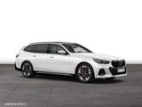 BMW 550e xDrive Touring