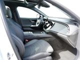 MERCEDES-BENZ E 200 T , AMG NIGHT AHK DISTR KAMERA PANO SPUR