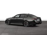 BMW M5 Limousine 