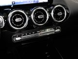 MERCEDES-BENZ GLA 200 d , PROGRESSIVE AHK KAMERA PANO SPUR PDC
