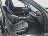 ALFA ROMEO Giulia 2.9 V6 Quadrifoglio 520PS+1.Hand