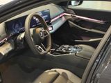 BMW 540 d xDrive Touring M Sport B&W+LED+Memory+SHZ