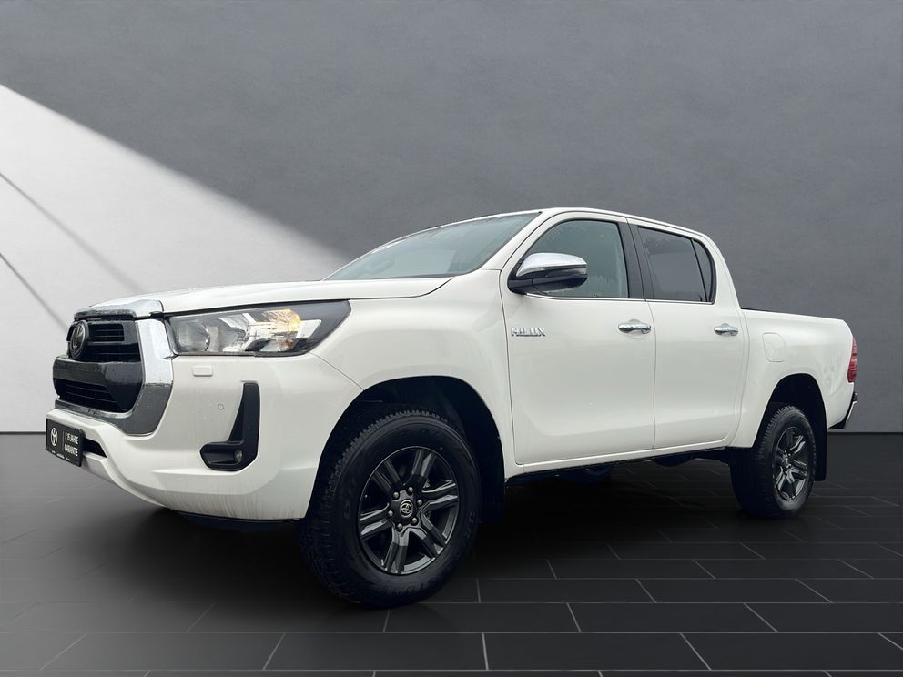 TOYOTA Hilux 2.4 D-4D Double Cab Comfort 4x4