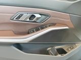 BMW 330 i xDrive Touring Luxury Line AHK+Temp+SHZ